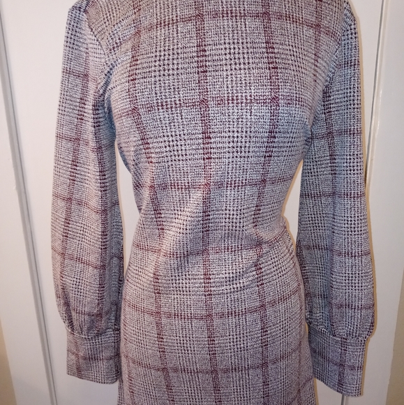 Ann Taylor Dresses & Skirts - Plaid Ann Taylor Dress